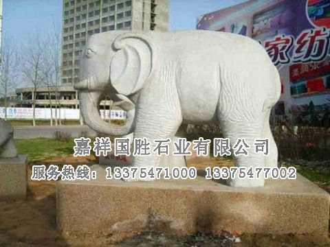 點(diǎn)擊查看詳細(xì)信息<br>標(biāo)題：動(dòng)物石雕 閱讀次數(shù)：1551
