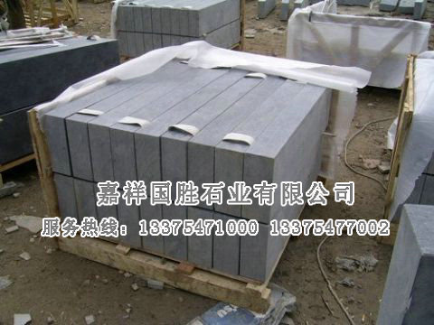 點(diǎn)擊查看詳細(xì)信息<br>標(biāo)題：路沿石 閱讀次數(shù)：2318